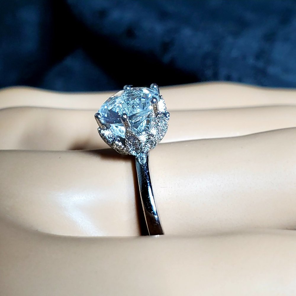 Kate 1ct White Topaz Ring 925 Sterling Silver - Picture 5 of 15